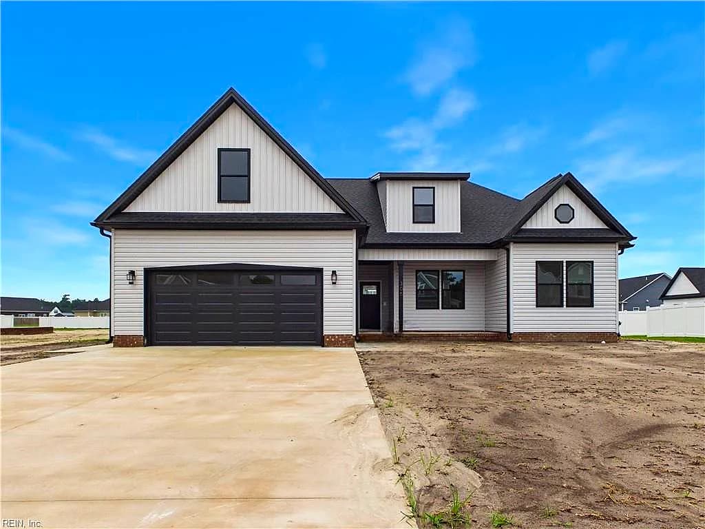 305 Spinnaker ST, ELIZABETHCITY NC 27909 - Main photo