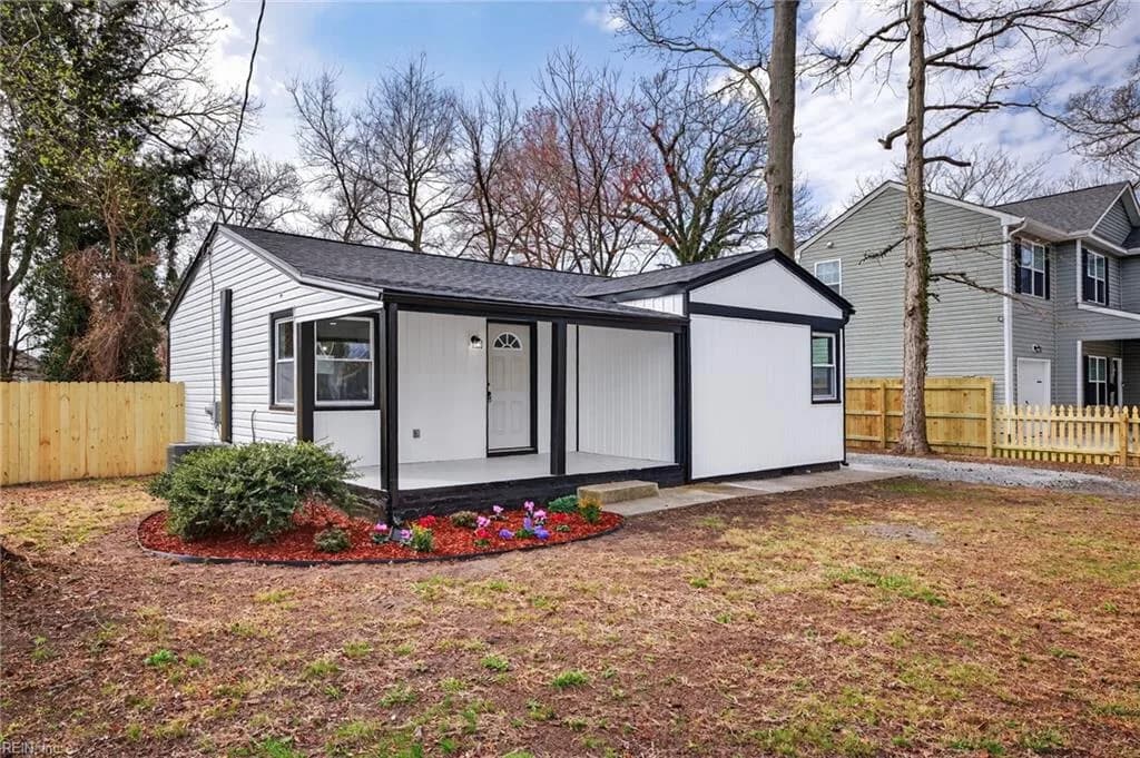 403 Draper DR, NORFOLK VA 23505 - Main photo