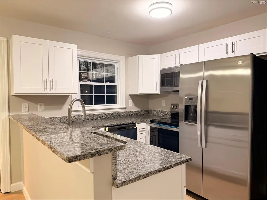 3614 Wright RD, Portsmouth — 5 bed Residential, 1,605 sqft