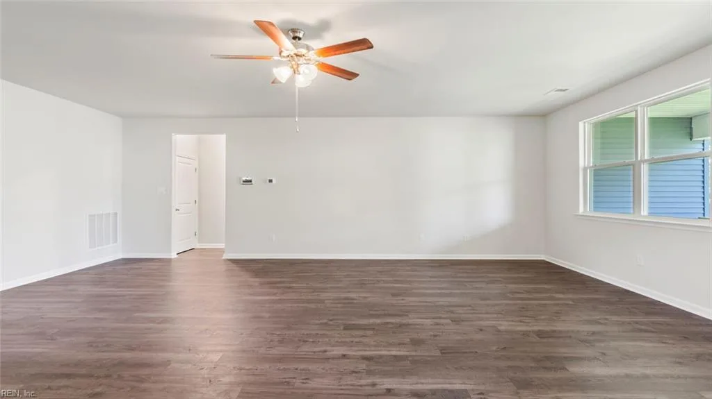 MM (The Denton Floor plan) Intracoastal WAY, CHESAPEAKE VA 23322 - Photo 5