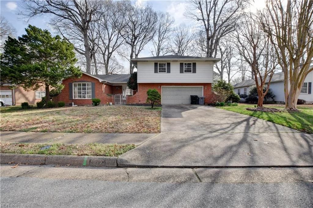 217 Hankins DR, HAMPTON VA 23669 - Photo 3