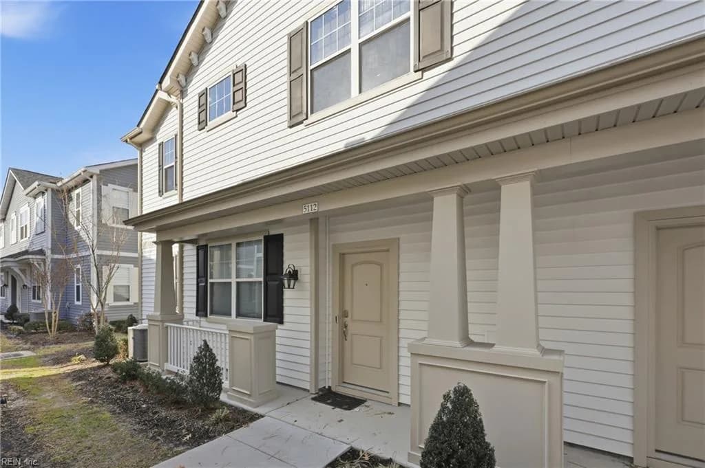 5112 Cora Anne LN, VIRGINIABEACH VA 23455 - Photo 4