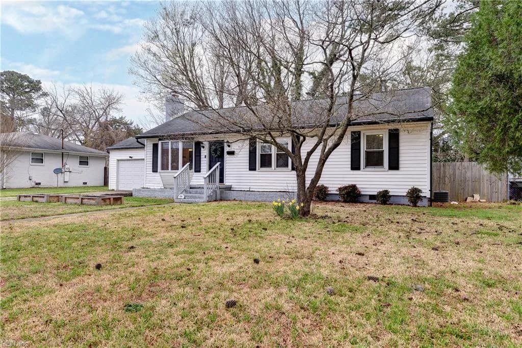11 N Greenfield AVE, HAMPTON VA 23666 - Photo 3