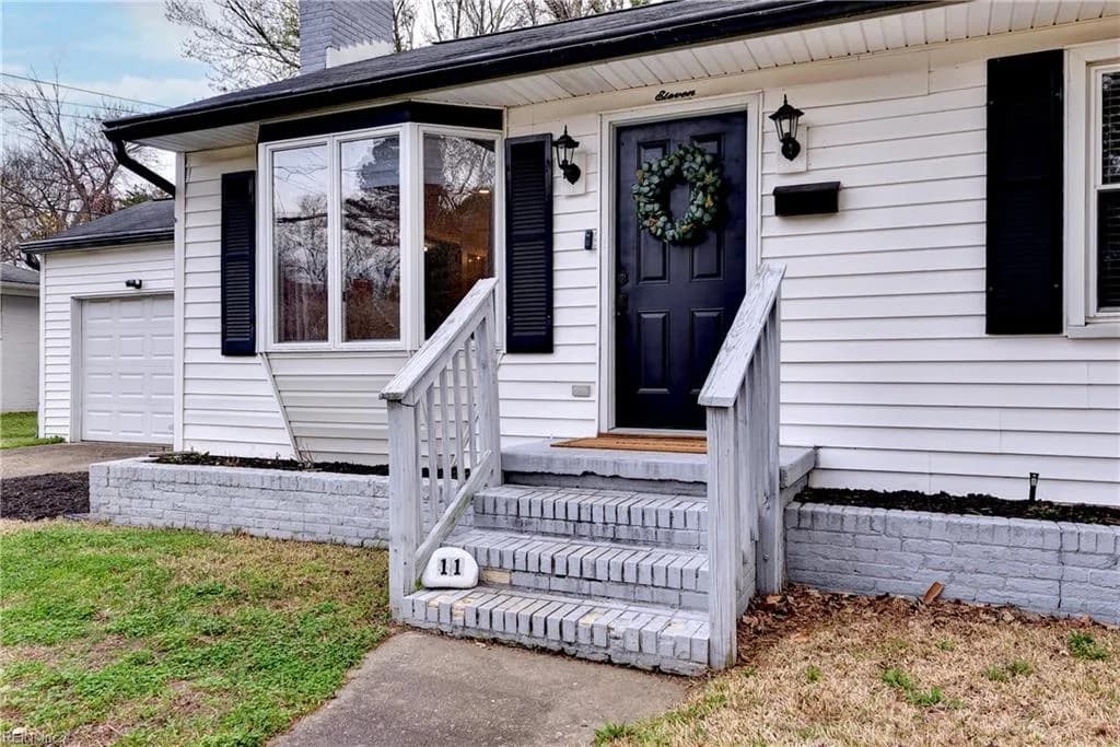 11 N Greenfield AVE, HAMPTON VA 23666 - Photo 5