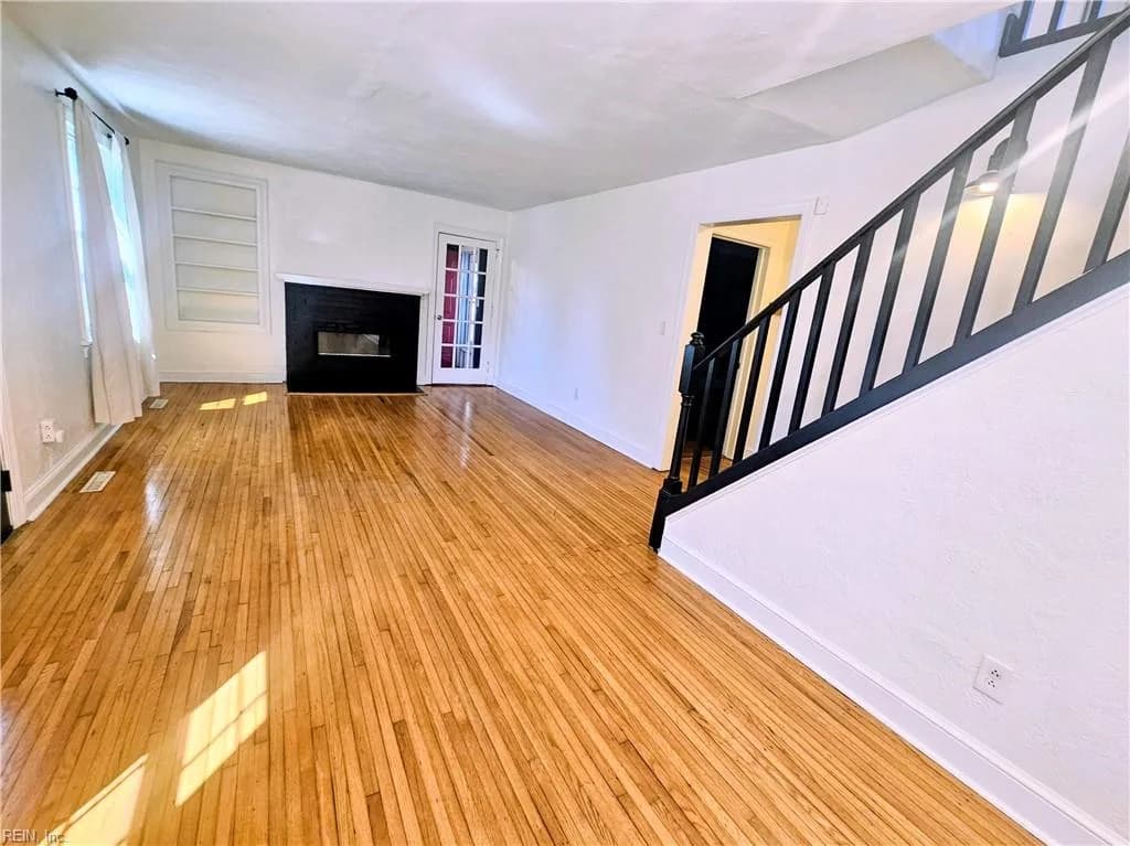 3776 Wayne CIR, NORFOLK VA 23513 - Photo 3