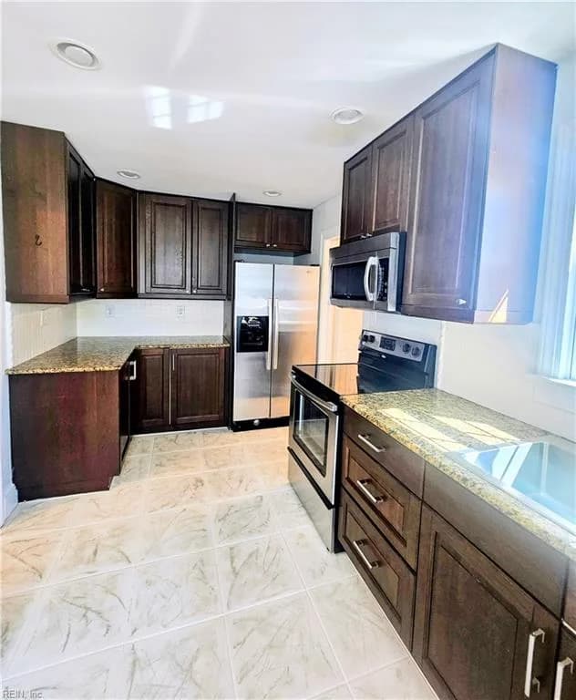 3776 Wayne CIR, NORFOLK VA 23513 - Photo 5