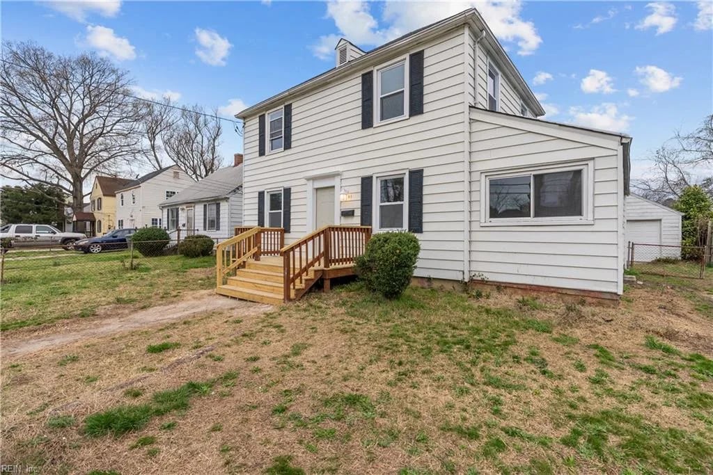 1151 18th ST, Newport News — 4 bed Residential, 1,359 sqft