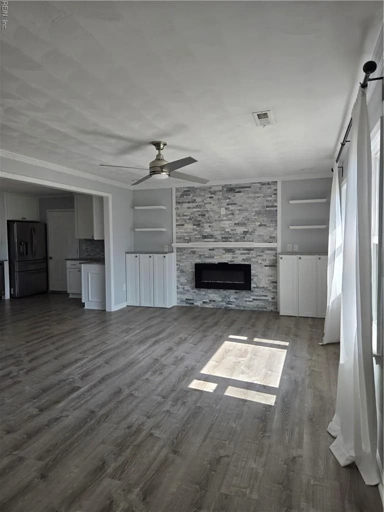 4504 Constitution CT, VIRGINIABEACH VA 23462 - Photo 5