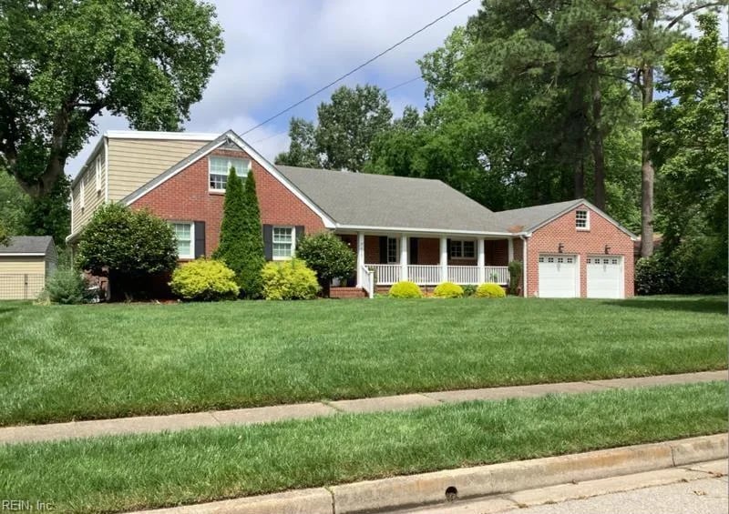 6447 Bridle WAY, Norfolk — 5 bed Residential, 3,424 sqft