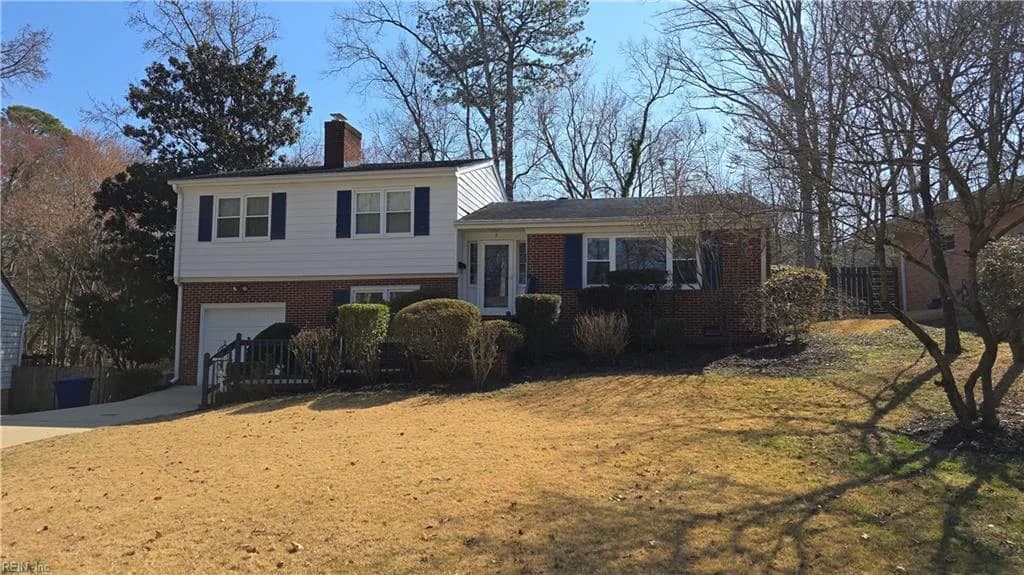 8 Bonnie LN, NEWPORT NEWS VA 23606 - Main photo