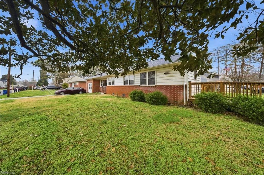 6964 Doummar DR, NORFOLK VA 23518 - Photo 5