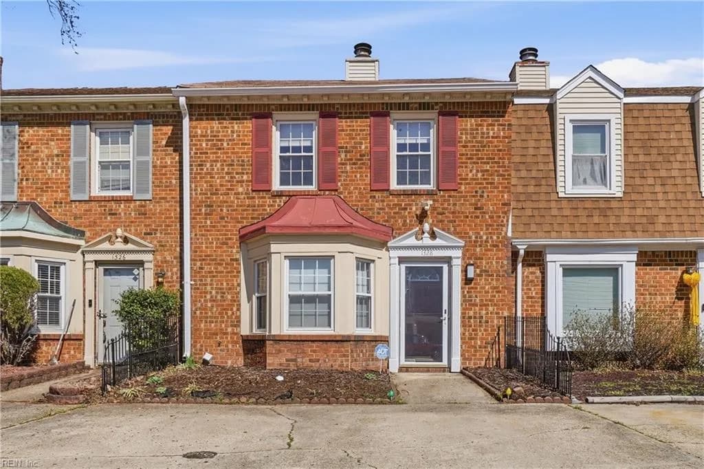 1328 Mill Lake QTR, CHESAPEAKE VA 23320 - Photo 2