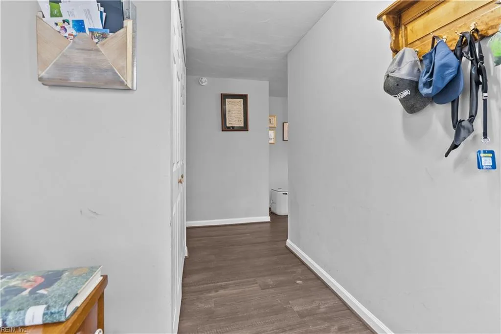 30 Boykin LN, HAMPTON VA 23663 - Photo 3