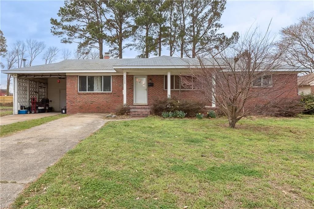 5708 Gretna RD, Virginia Beach — 3 bed Residential, 1,200 sqft