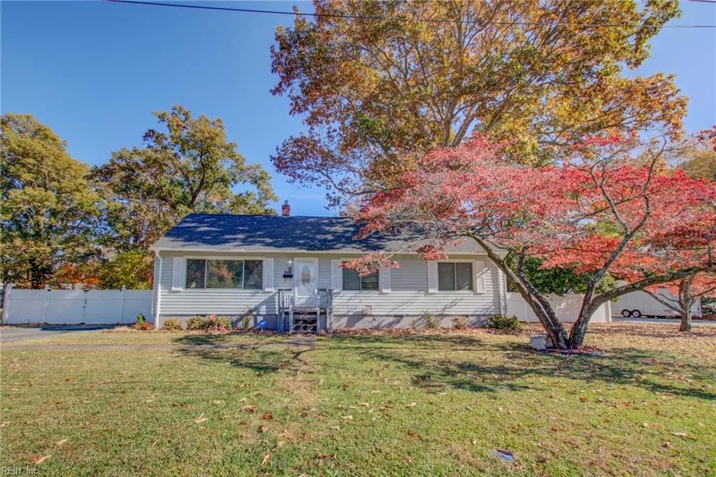 200 Cynthia DR, HAMPTON VA 23666 - Photo 2