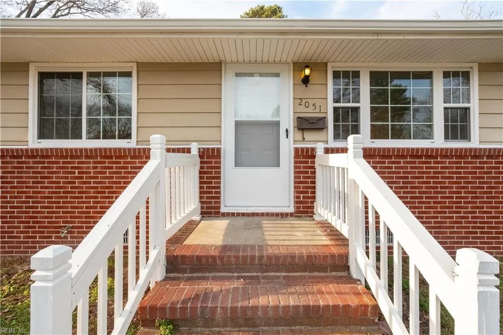 2051 Richard AVE, HAMPTON VA 23664 - Photo 3