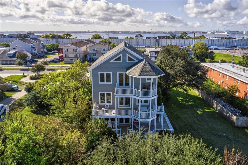 1442 W Ocean View AVE, NORFOLK VA 23503 - Photo 3