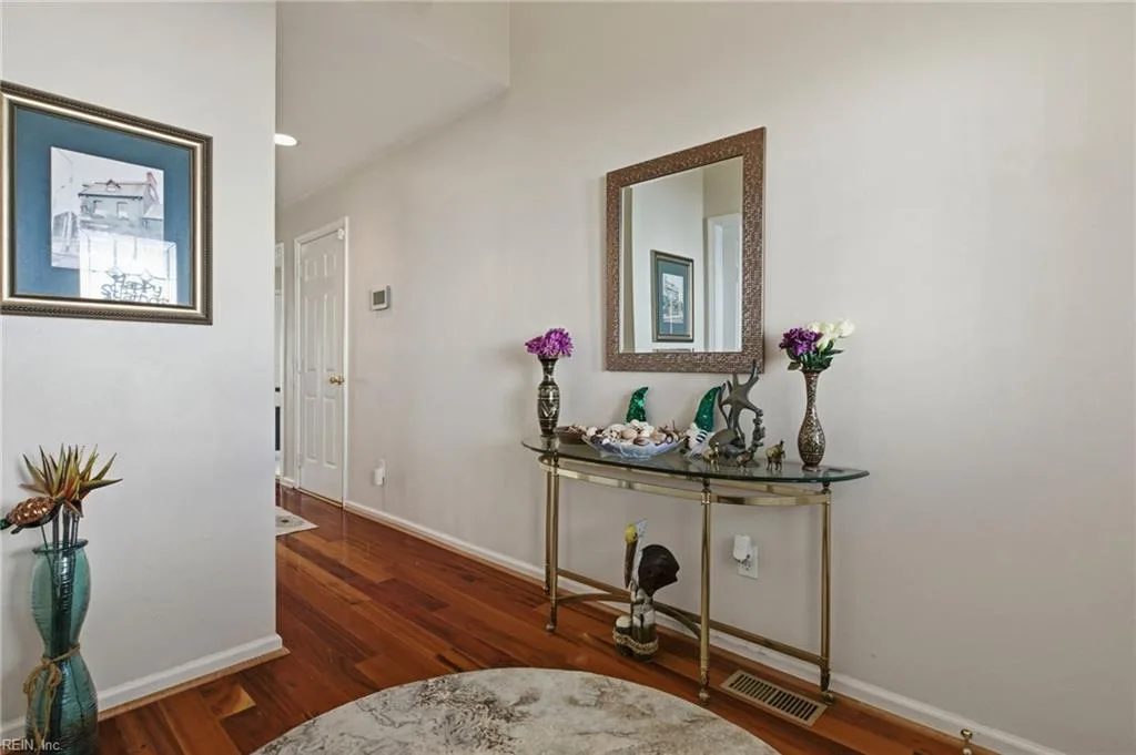 9524 8th Bay ST, NORFOLK VA 23518 - Photo 5