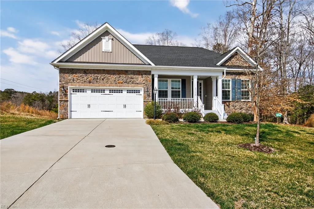 4544 Kingston CT, Williamsburg — 3 bed Residential, 4,160 sqft