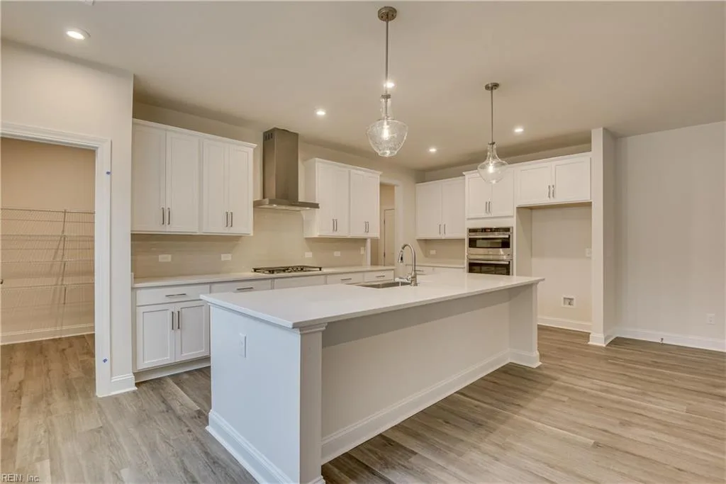 205 Orion CT, YORKTOWN VA 23693 - Photo 5