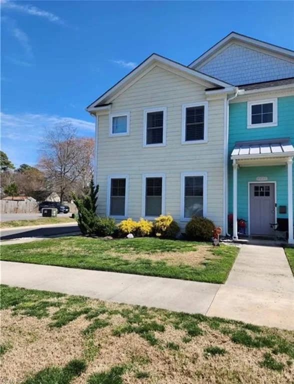 8226 Tidewater DR, NORFOLK VA 23505 - Photo 2