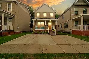 1914 County ST, Portsmouth — 3 bed Residential, 1,670 sqft
