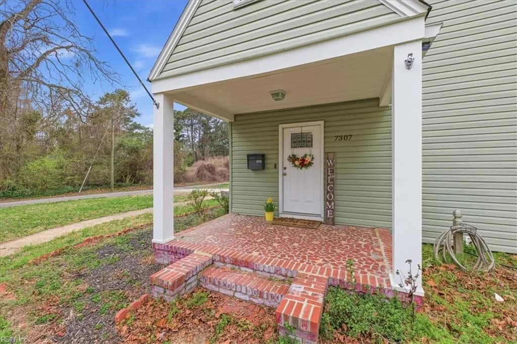 7307 Yorktown Dr NONE, NORFOLK VA 23505 - Main photo