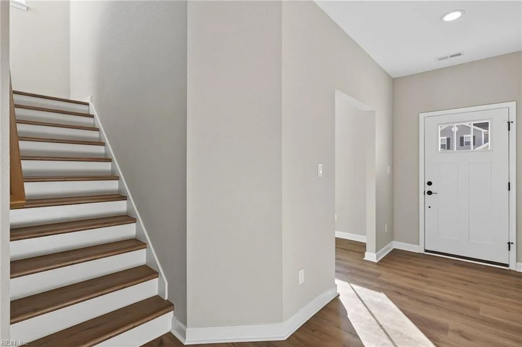 4406 Abercorn DR, SUFFOLK VA 23435 - Photo 3