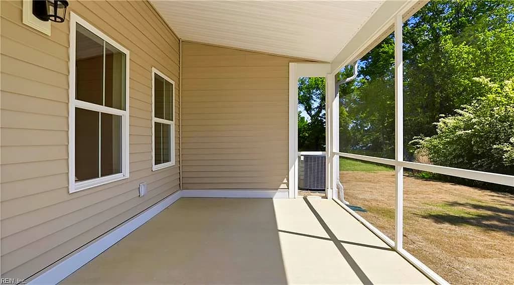 4406 Abercorn DR, SUFFOLK VA 23435 - Photo 4