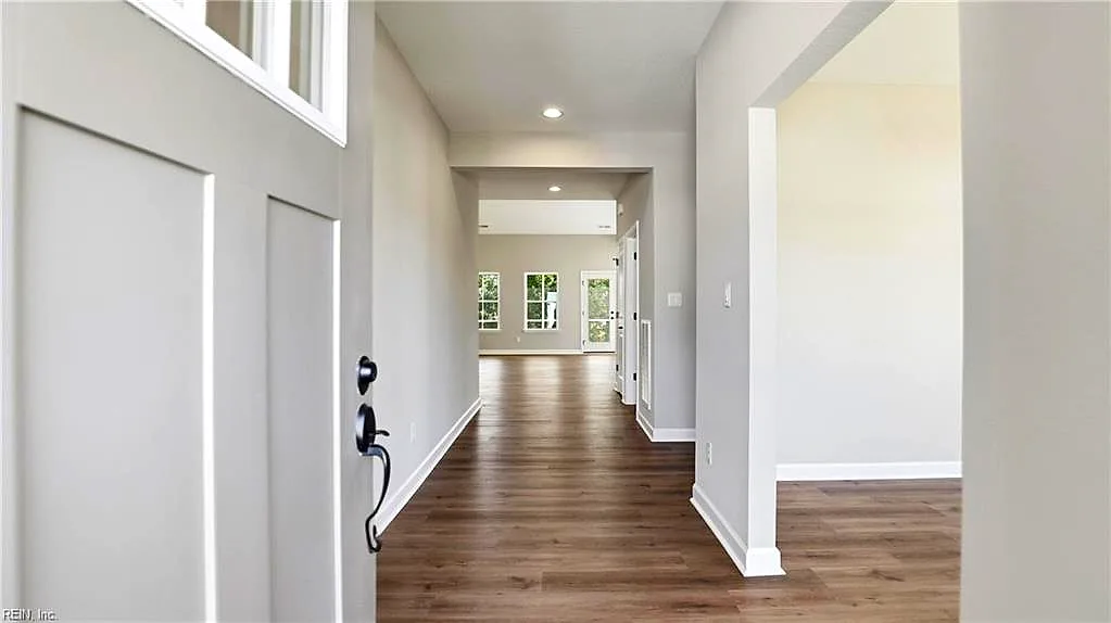 4406 Abercorn DR, SUFFOLK VA 23435 - Photo 5