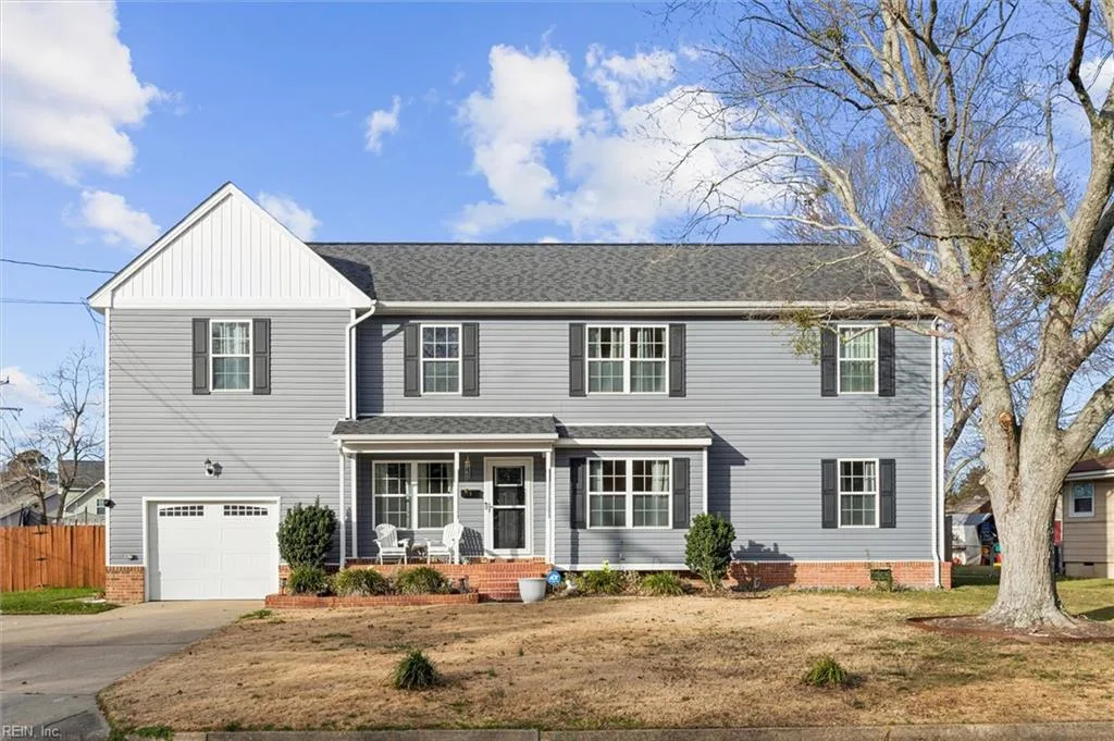 5 Rexford DR, Newport News — 6 bed Residential, 2,994 sqft