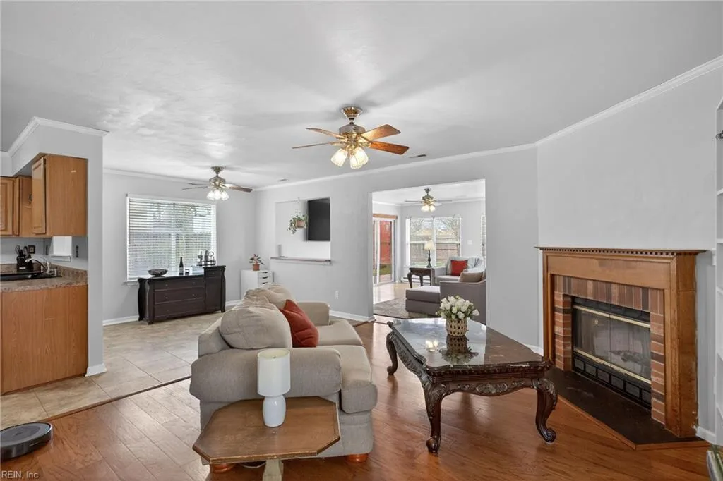 1116 Taylor RD, VIRGINIABEACH VA 23464 - Photo 4