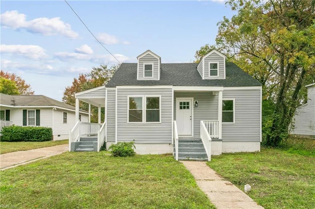 924 Ivy AVE, NEWPORTNEWS VA 23607 - Photo 2