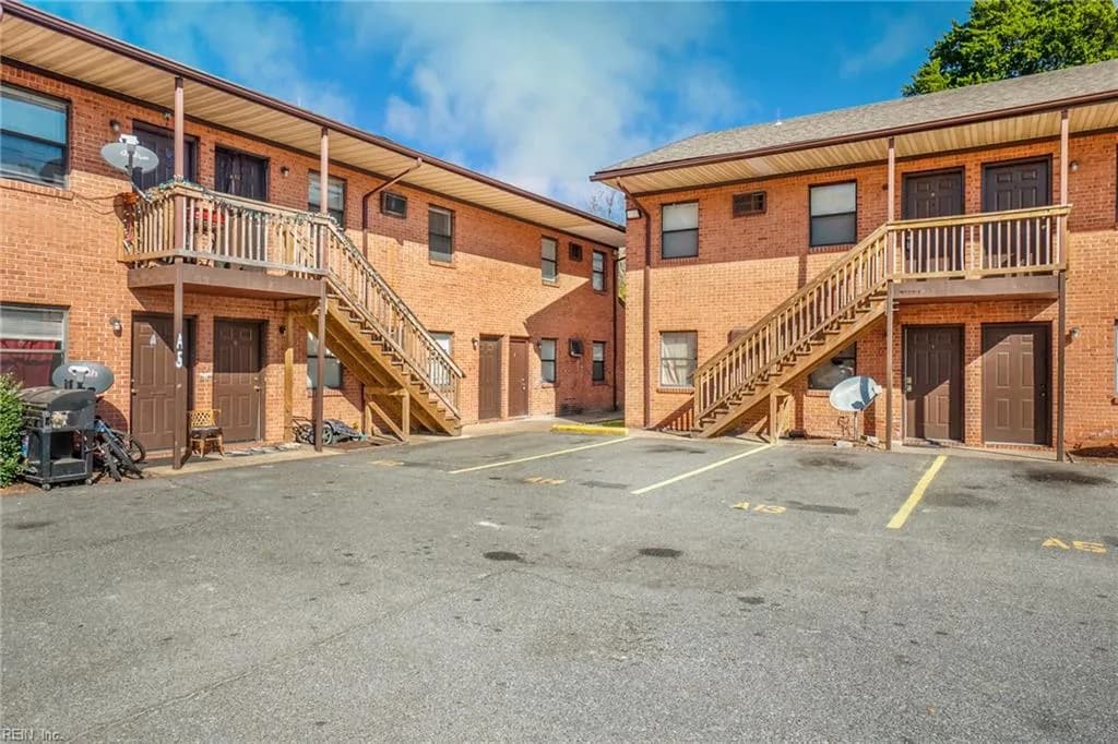4914 E Princess Anne RD #A7, NORFOLK VA 23502 - Photo 2
