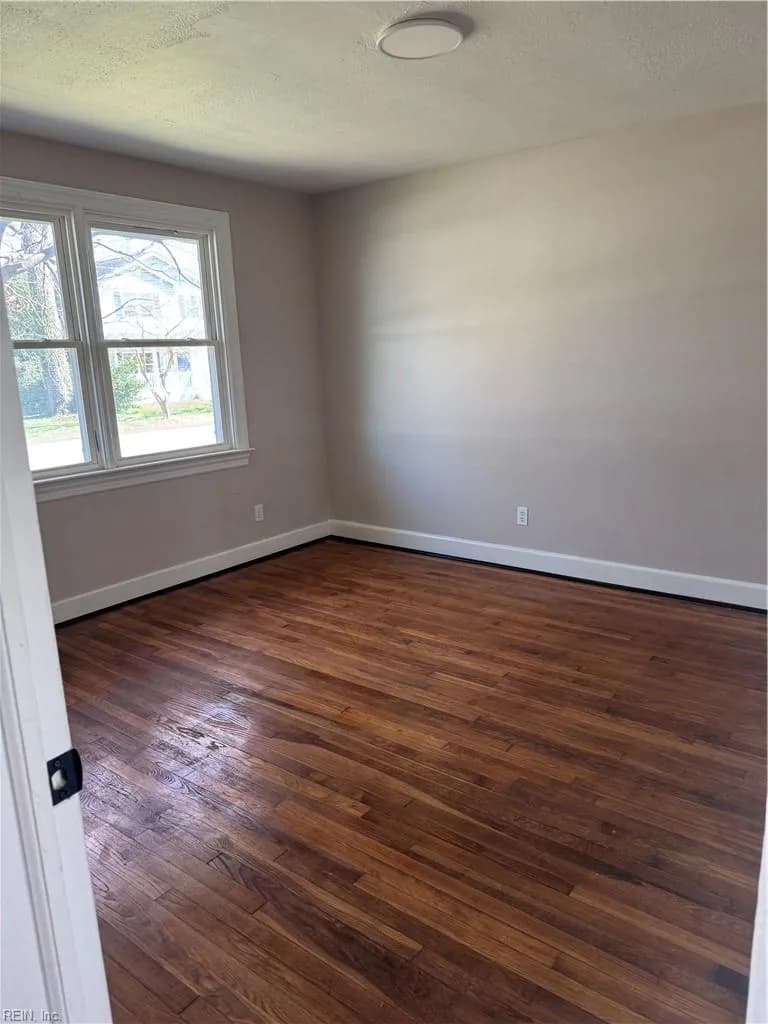 7941 Merritt ST, NORFOLK VA 23518 - Photo 3