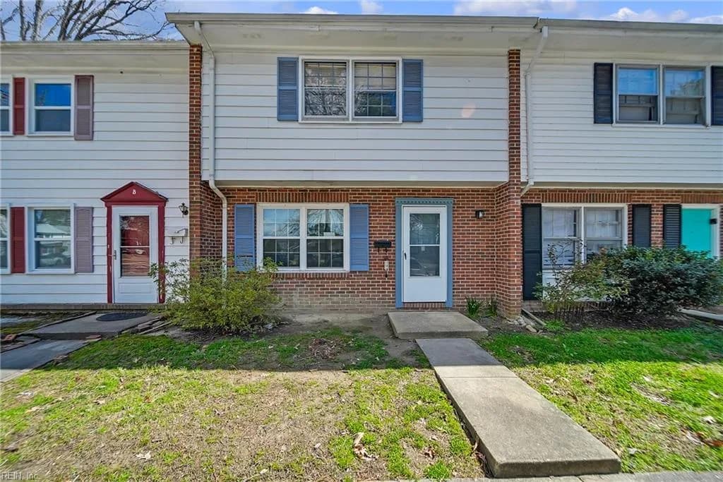 406 Savage DR #C, NEWPORTNEWS VA 23602 - Main photo