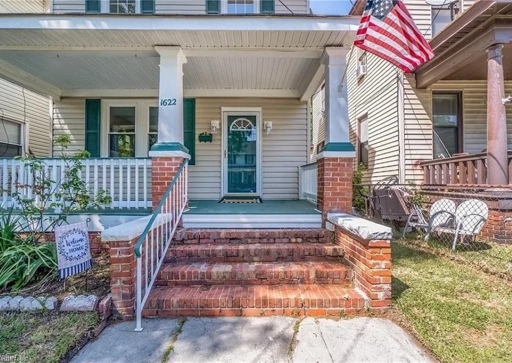 1622 McDaniel ST, PORTSMOUTH VA 23704 - Photo 2