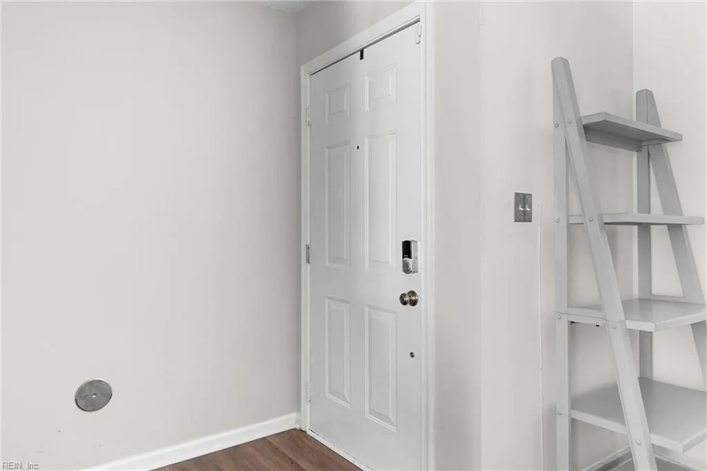 616 Shoreham CT #102, VIRGINIABEACH VA 23451 - Photo 5