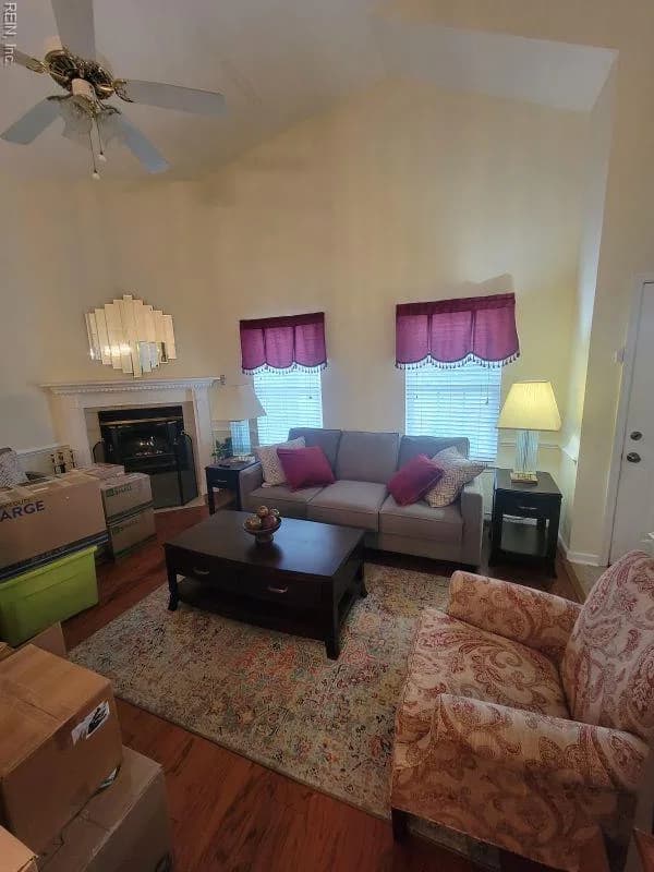 100 Crescent CT, YORKTOWN VA 23693 - Photo 4