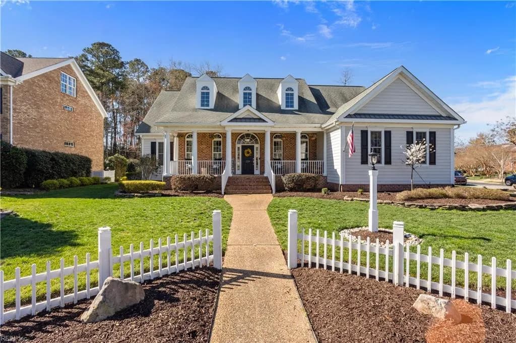 209 Founders Pointe TRL, CARROLLTON VA 23314 - Photo 3