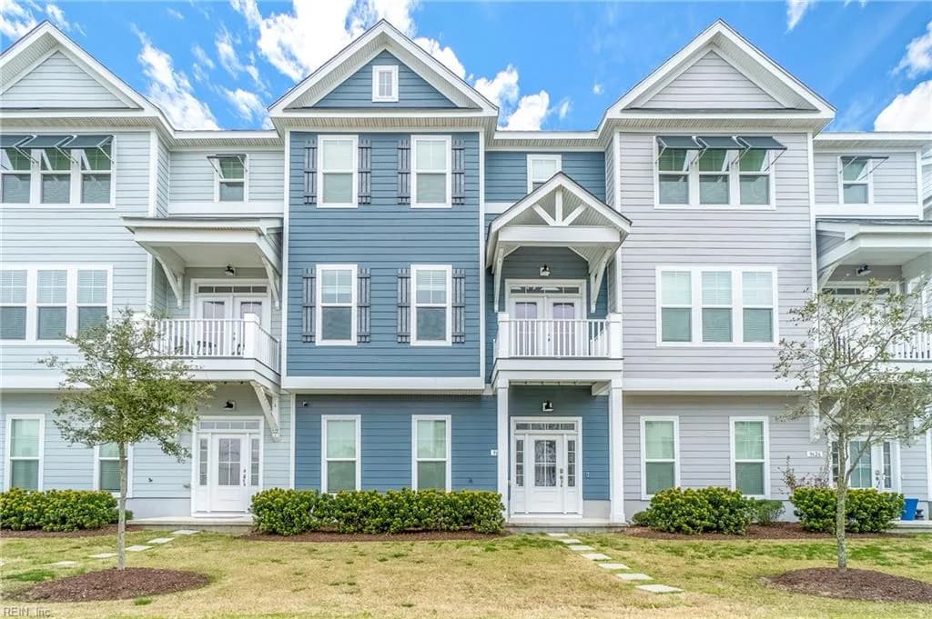 9628 21st Bay ST, NORFOLK VA 23518 - Photo 2