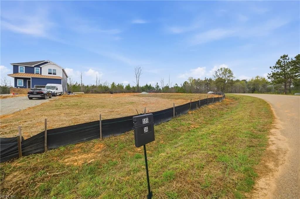 595 Ferry Landing DR, BOYDTON VA 23917 - Photo 3