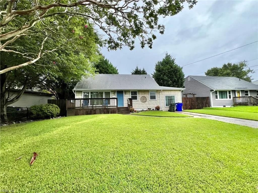 1320 Gabriel DR, NORFOLK VA 23502 - Photo 4