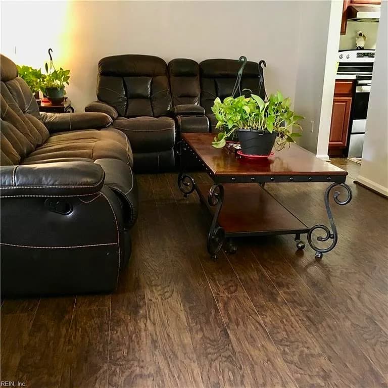 525 Chanticlar CT, NEWPORTNEWS VA 23608 - Photo 5
