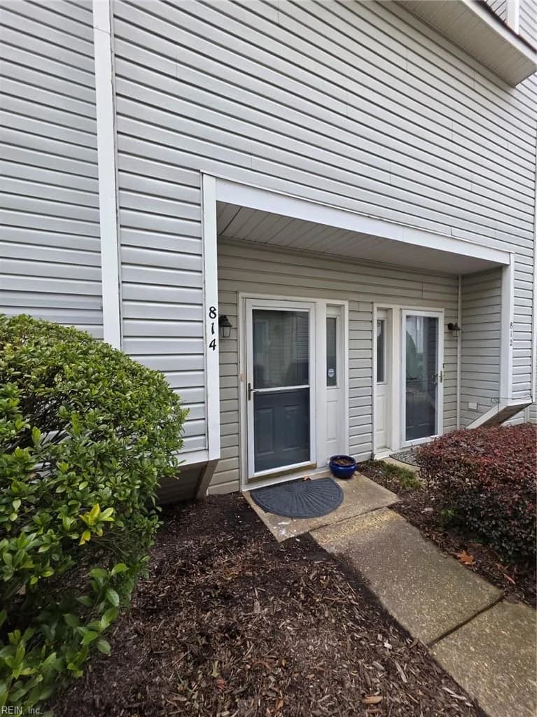 814 Gable WAY, VIRGINIABEACH VA 23455 - Photo 3