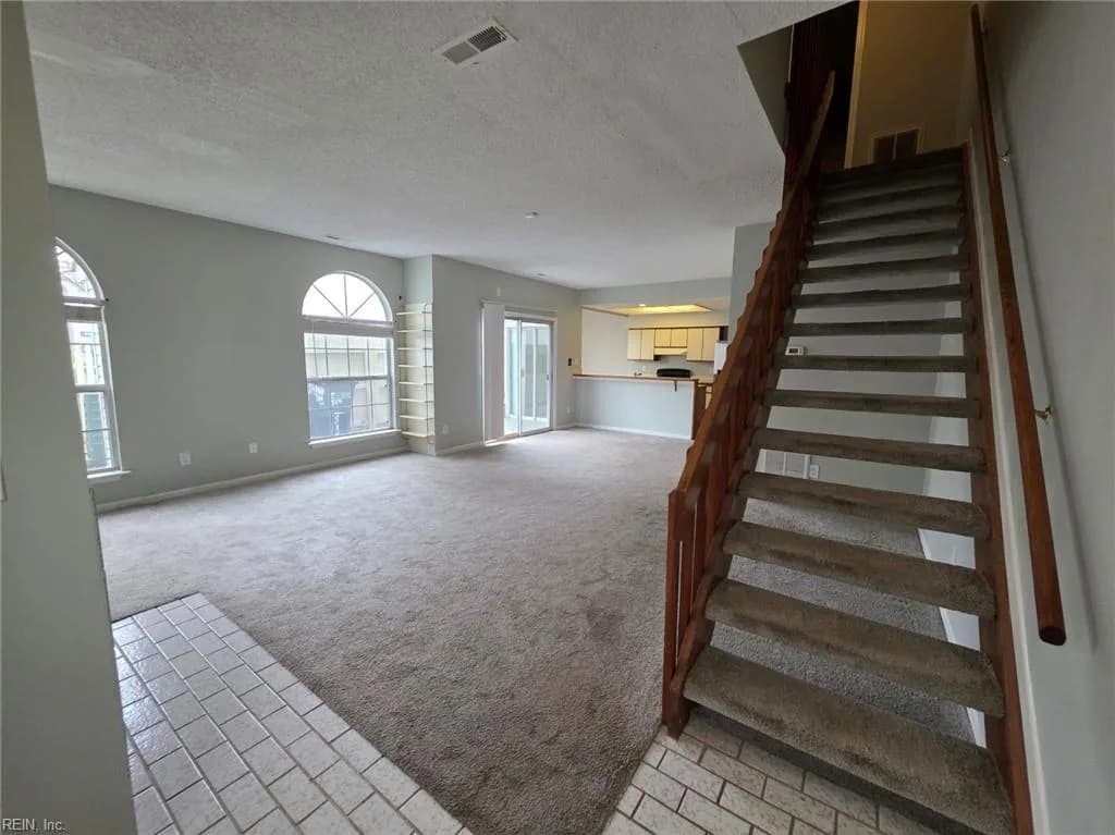814 Gable WAY, VIRGINIABEACH VA 23455 - Photo 4