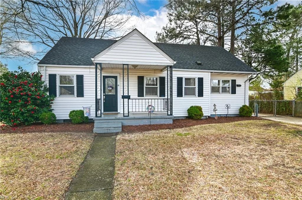 15 Chowan DR, Portsmouth — 3 bed Residential, 986 sqft