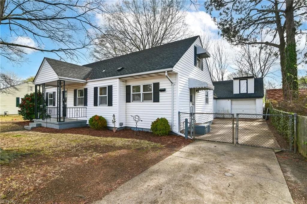 15 Chowan DR, PORTSMOUTH VA 23701 - Photo 3