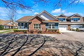 1501 Rosehill DR #46, Chesapeake — 3 bed Residential, 2,062 sqft