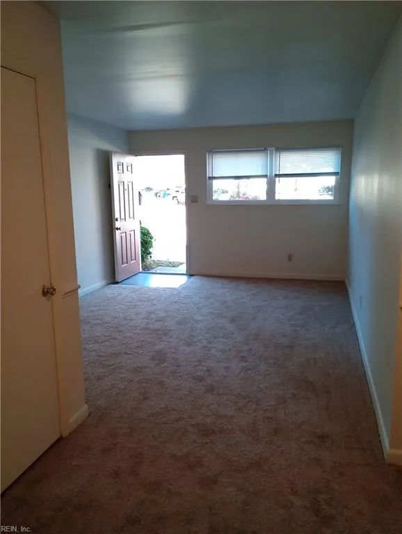 2230 Acorn CV, VIRGINIABEACH VA 23455 - Photo 4